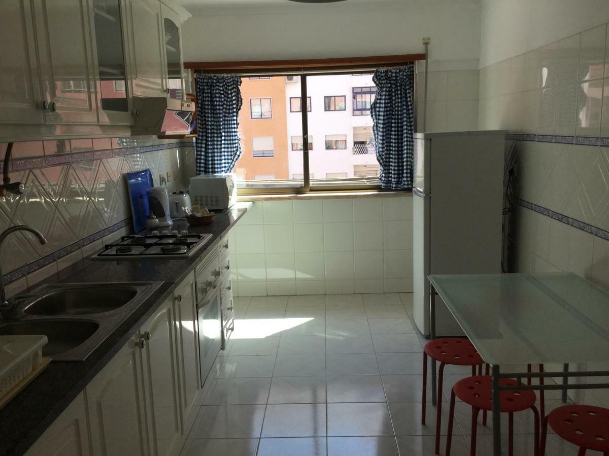 Apartamento Familiar Lisboa Taguspark São Marcos Kültér fotó